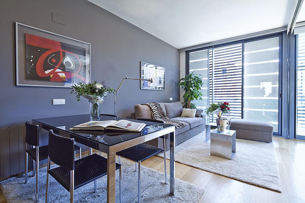 Apartment Barcelona Rentals - Pool Terrace In City Center 외부 사진