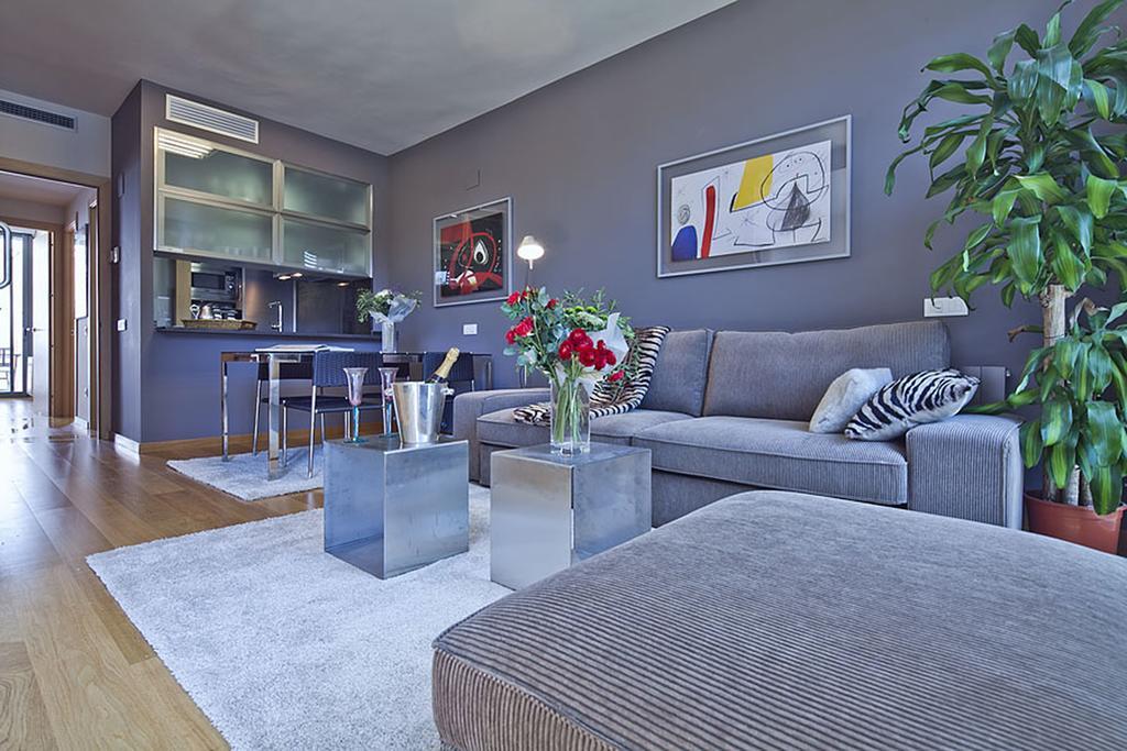 Apartment Barcelona Rentals - Pool Terrace In City Center 외부 사진